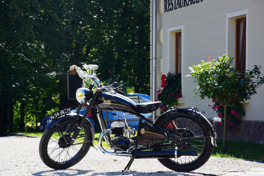 Penzion Pri Kastieli Betliar Exteriör bild