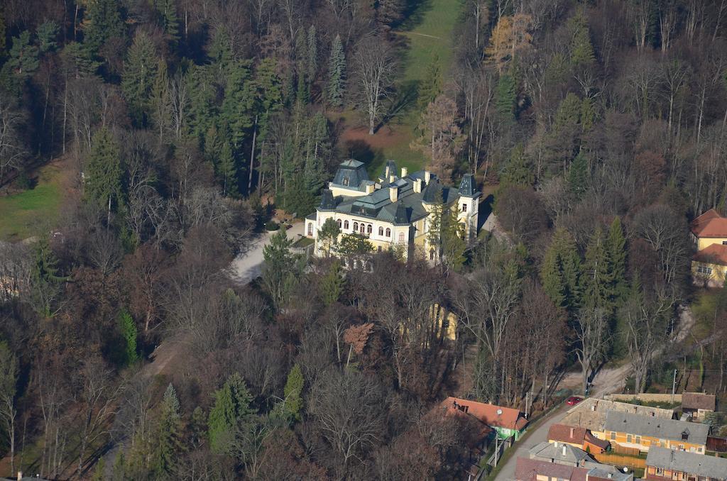 Penzion Pri Kastieli Betliar Exteriör bild