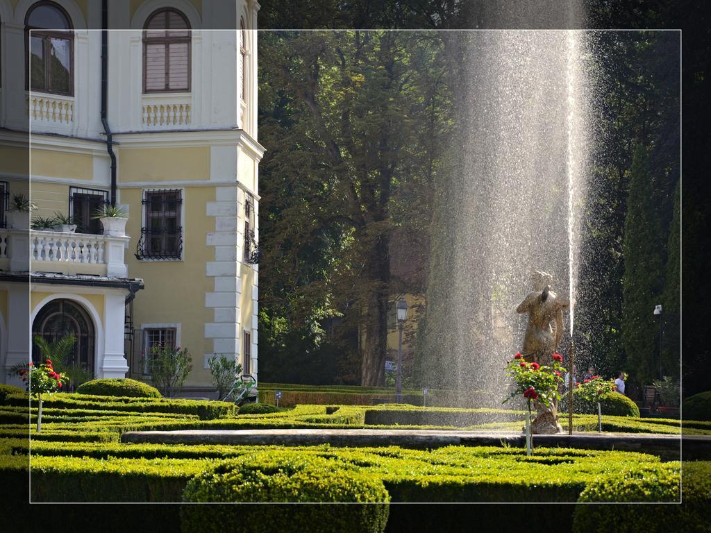 Penzion Pri Kastieli Betliar Exteriör bild